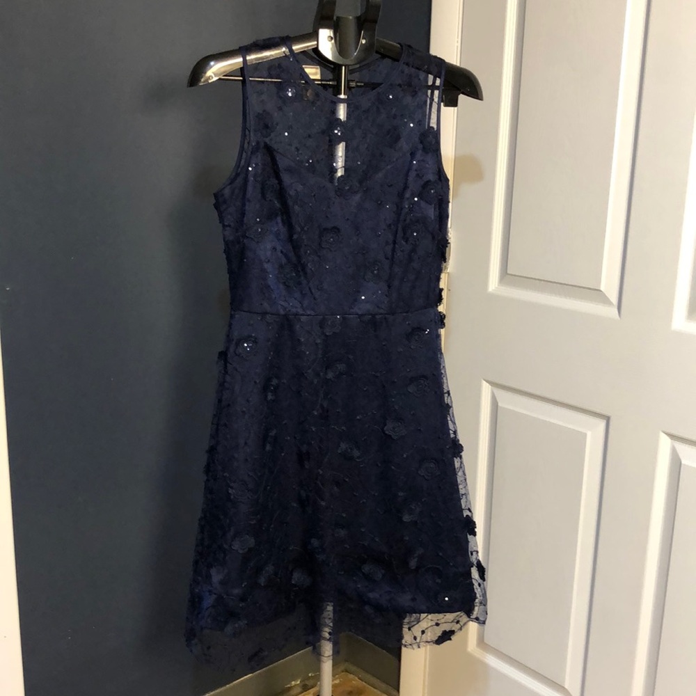 Med Amies Boutique Elegant Navy Blue Sleeveless Dress
